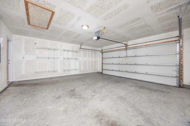Building Photo - 6853 Sandle Dr