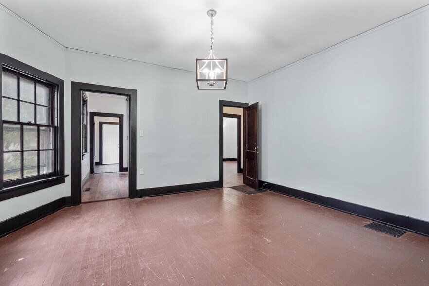 Building Photo - 58 Fountain Ave