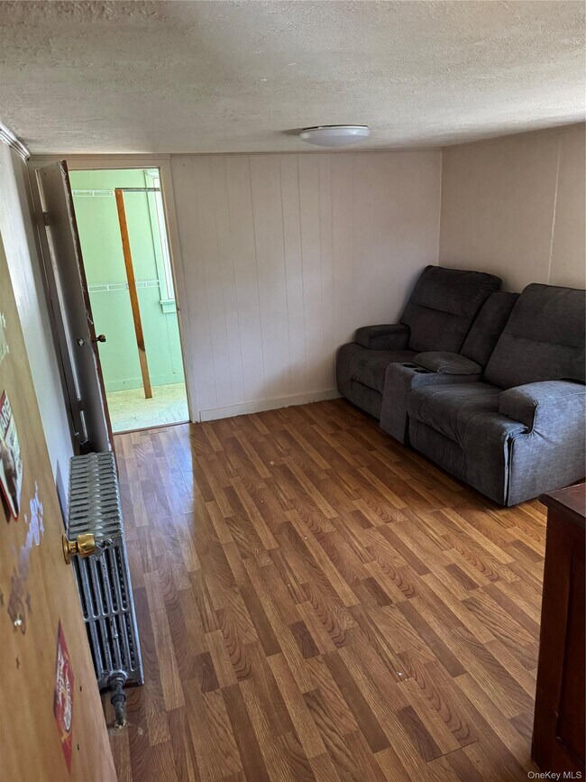 Building Photo - 61 Delafield St