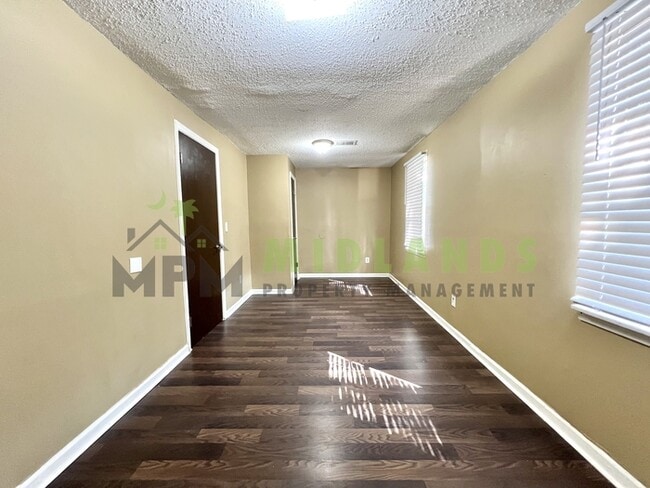 Building Photo - 2304 Ervin St