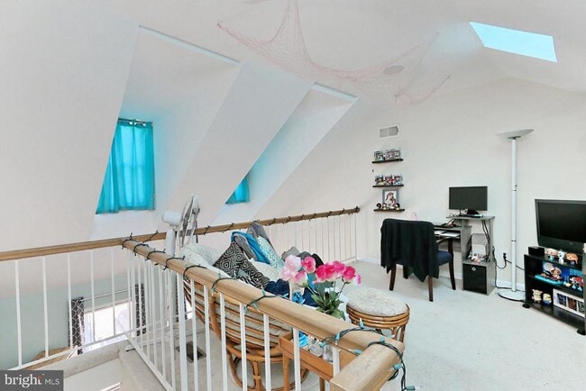 Building Photo - 8492 Laurel Oak Dr