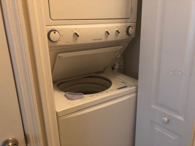 Building Photo - 5341 Windsor Lake Cir