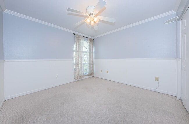 Building Photo - 11502 Glenmont Dr