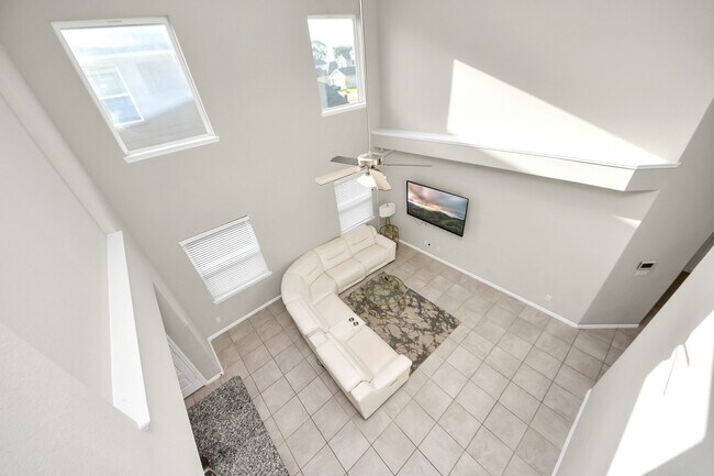 Building Photo - 6302 Prince Pl Dr