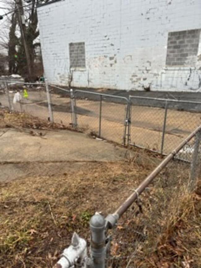 Building Photo - Charming row home in Baltimore City!