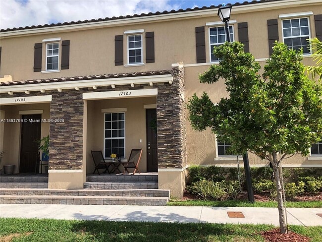 Building Photo - 17103 SW 96th St