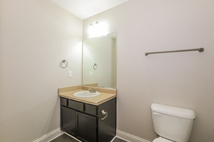 Building Photo - 161 Colony Park Ln