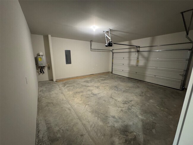 Building Photo - 18731 Frost Ridge Dr