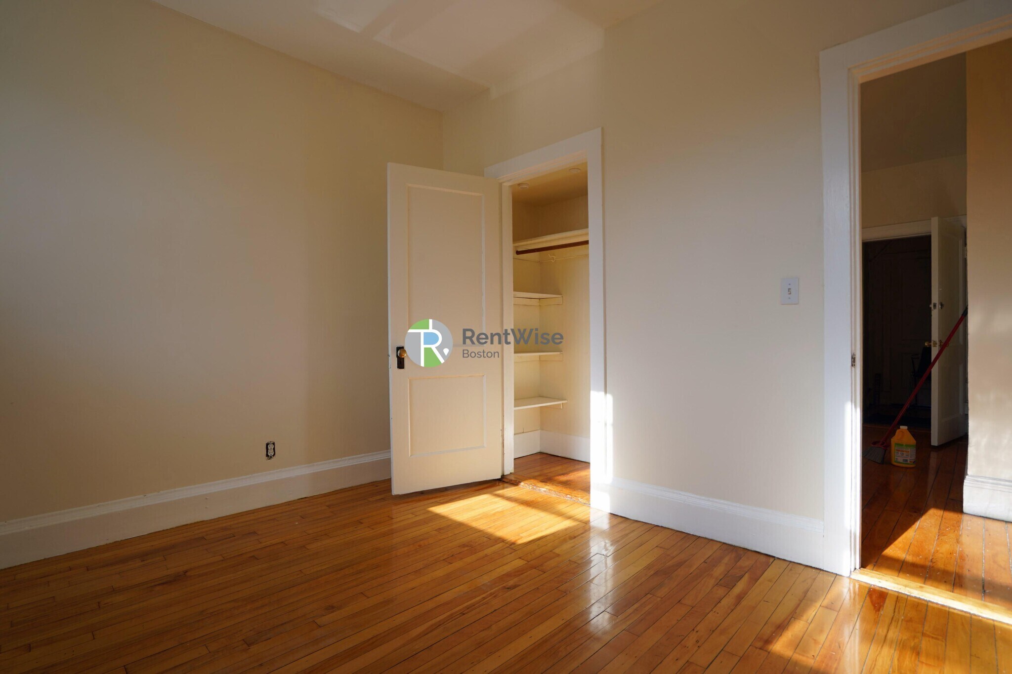 Building Photo - 1212 Commonwealth Ave