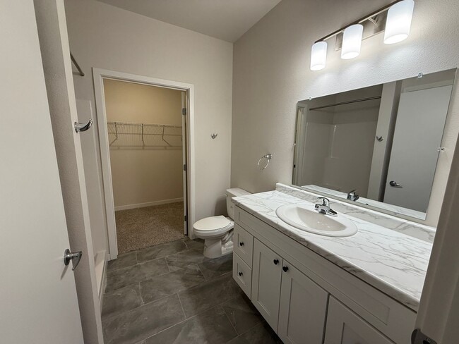 Building Photo - Northern Point Apartments