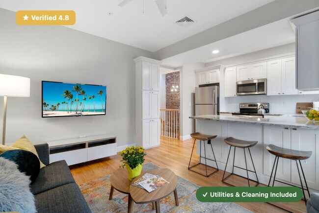 Building Photo - Furnished Private Bedroom in South Boston