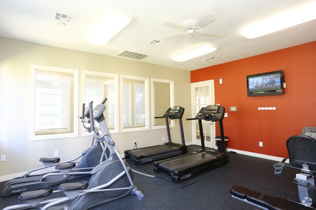 Interior Photo - Saratoga Ridge