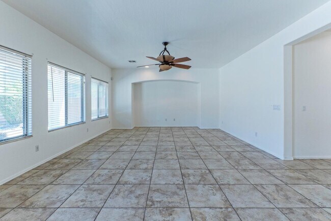Building Photo - 17856 W Watson Ln