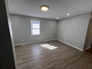 Building Photo - Charming 3 Bedroom, 1 Bath House for Rent ...