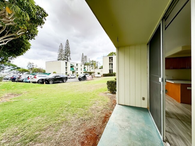 Building Photo - Refreshed Mililani Condo