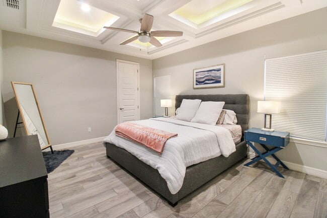Building Photo - 4005 Water Lily Ave