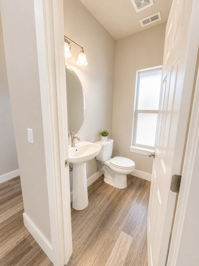 Building Photo - Stunning home in Mirada!  Community pool & park!