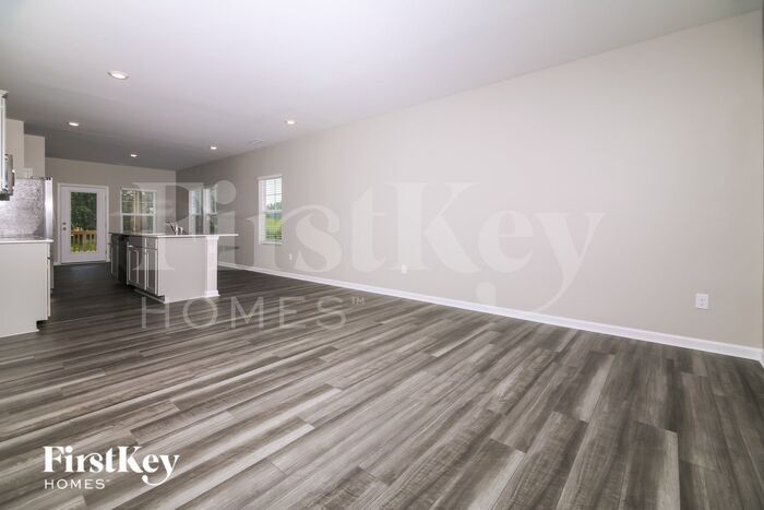 Building Photo - 456 Barnes Lndg Dr