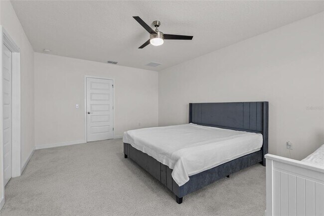 Building Photo - 455 Talisi Lp