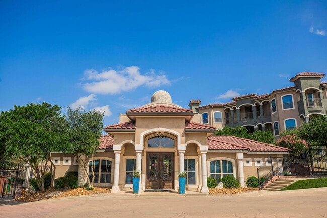 Building Photo - The Palazzo