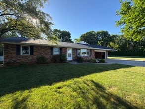 Building Photo - Country Living with Convenient Access 3 Bedroom Brick Ranch Home in Goshen