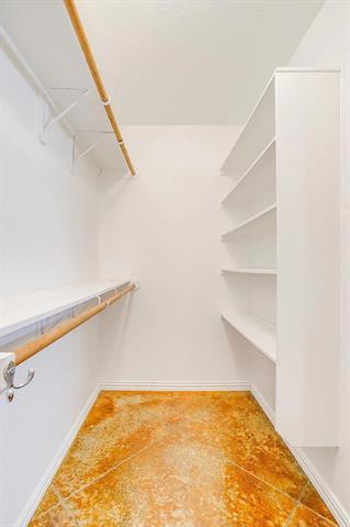 Building Photo - 3915 Laramie Trail