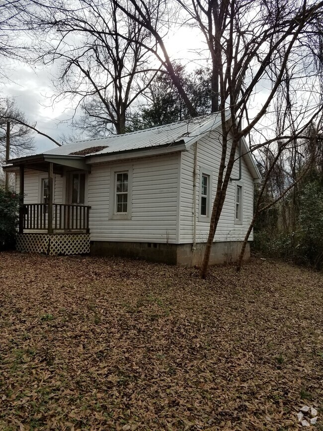 Building Photo - Carrollton City Limit Studio HOme