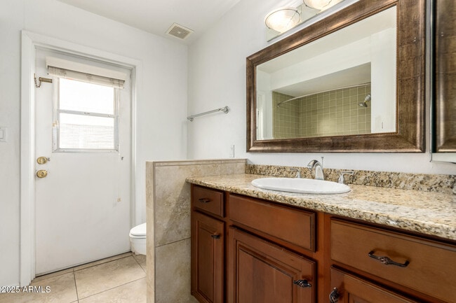 Building Photo - 8308 E Buena Terra Way