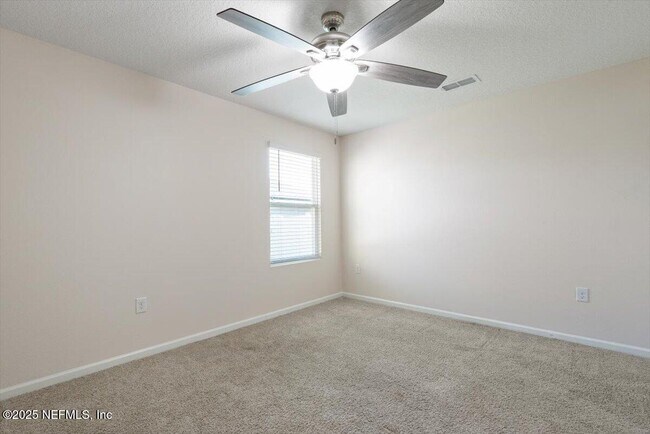 Building Photo - 88 N Hamilton Springs Rd