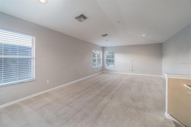 Building Photo - 21745 Garden Walk Loop