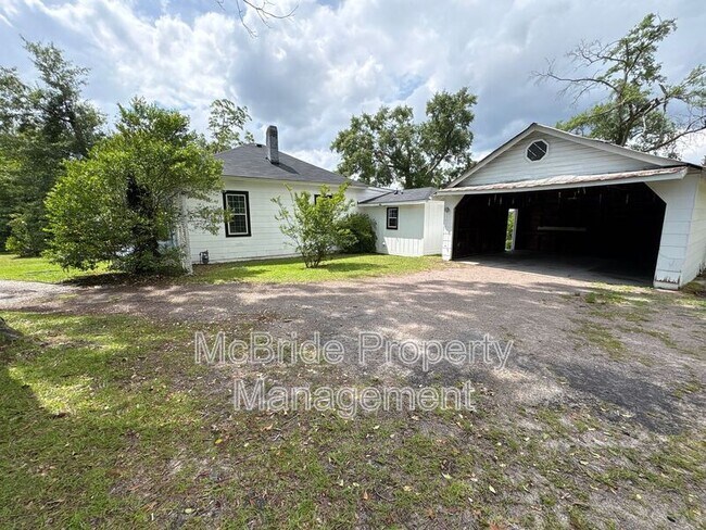Building Photo - 2754 Hazel St