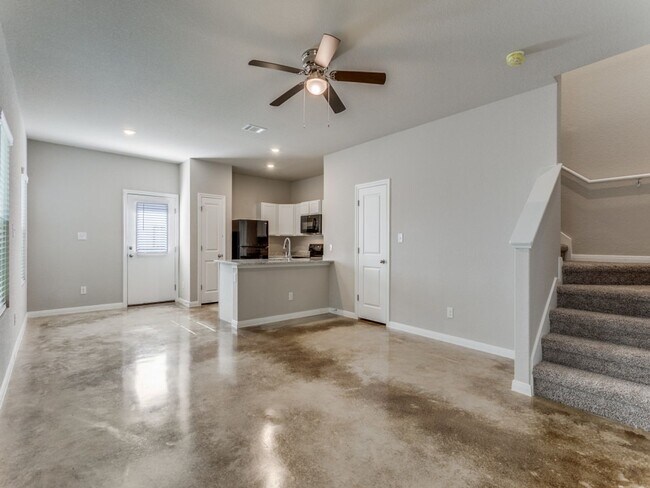 Building Photo - 1 Month Free Rent! New Construction Duplex!