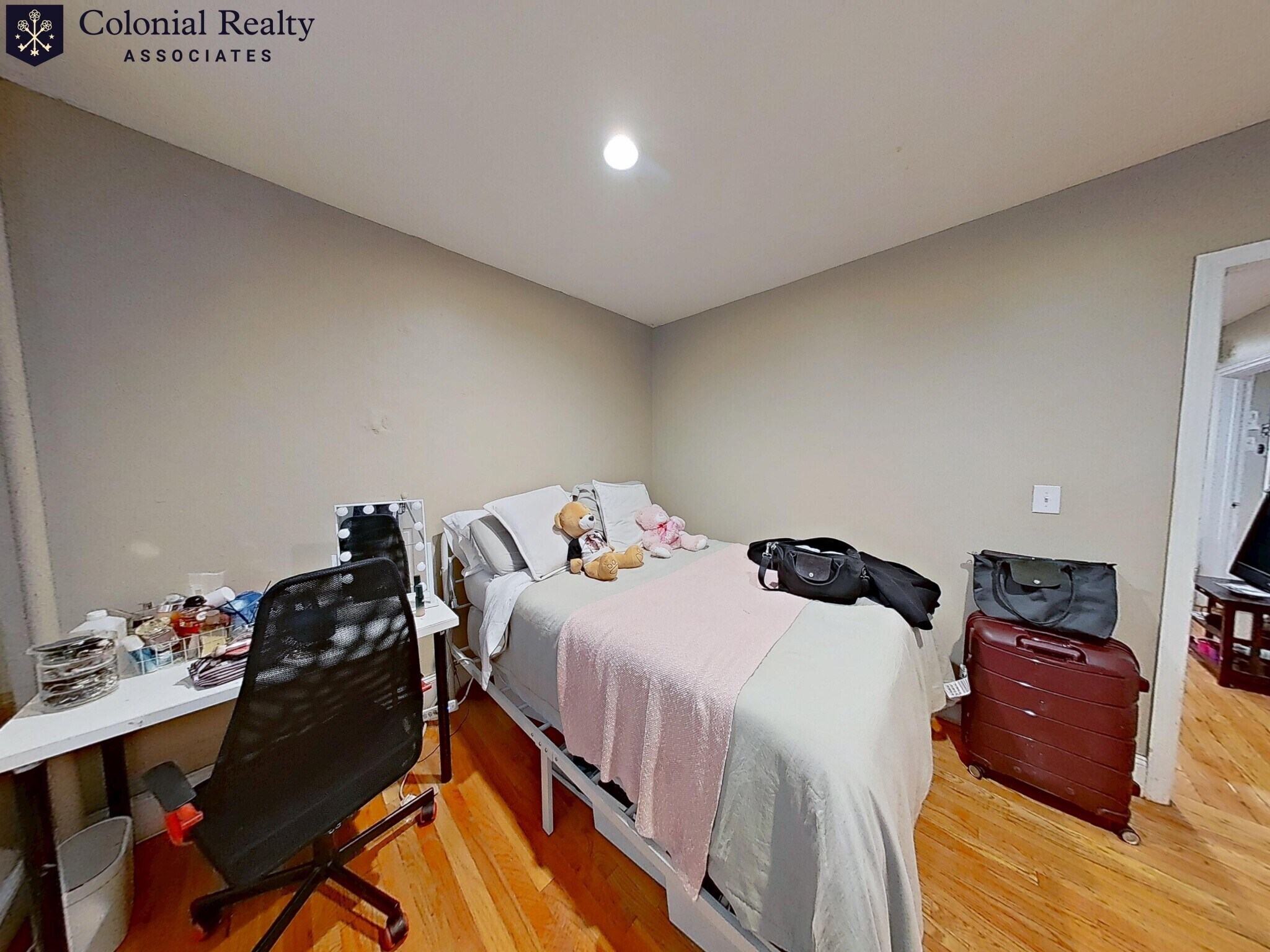 Building Photo - 328 St Paul St