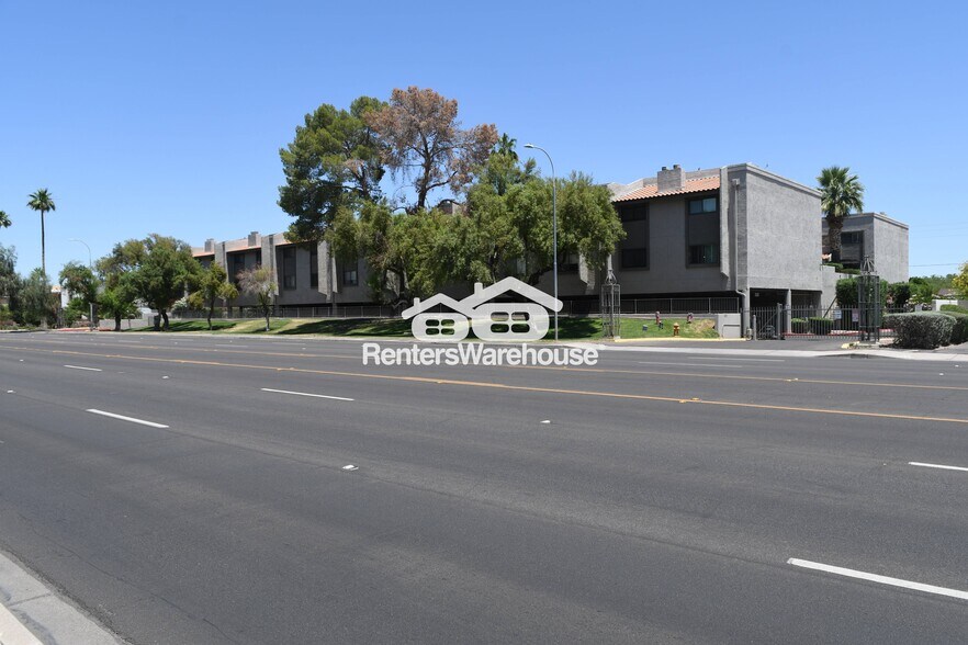 Building Photo - 2615 Hayden Rd