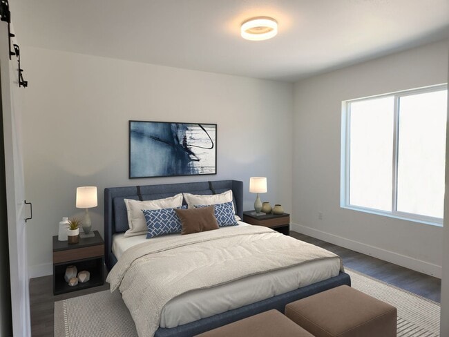 Building Photo - New Modern 4 Bed 2.5 Bath duplex with over...