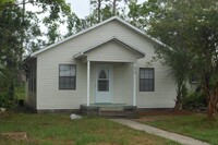 Building Photo - 515 Ninth St