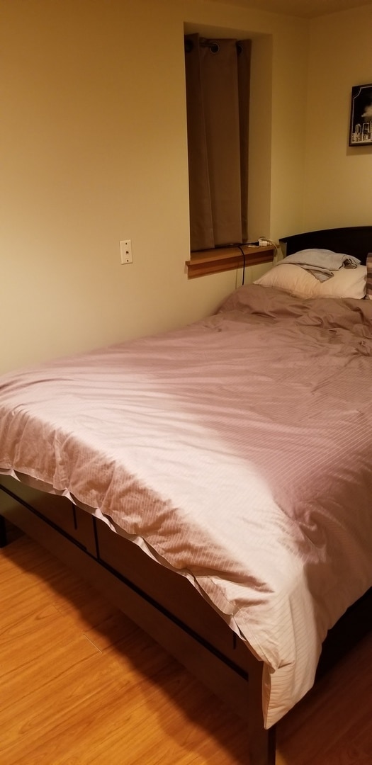 Building Photo - 1534 W George St