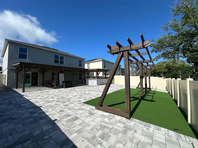 Building Photo - 5287 Bracks Landing Dr
