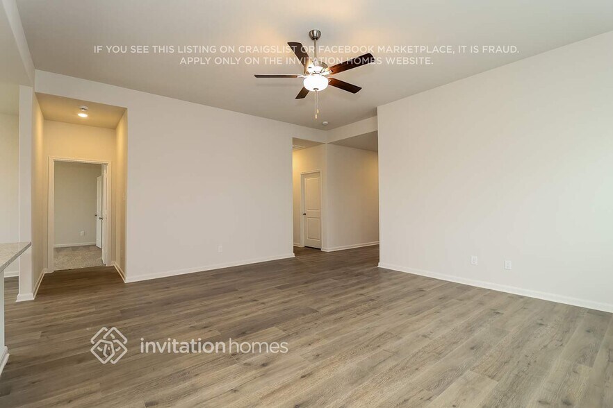 Building Photo - 10004 Pilot Pl