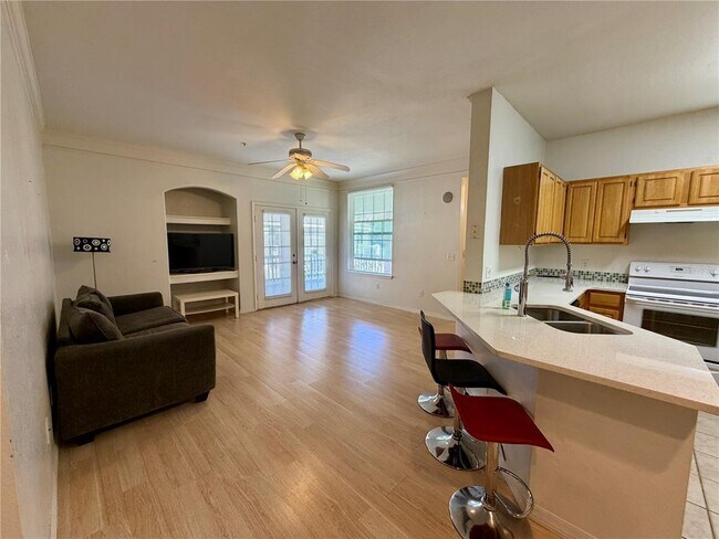 Building Photo - 3213 Greenwich Village Blvd