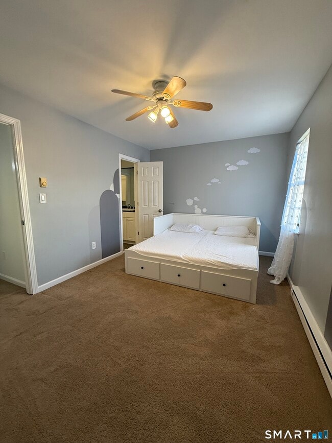 Building Photo - 111 Aspetuck Vlg