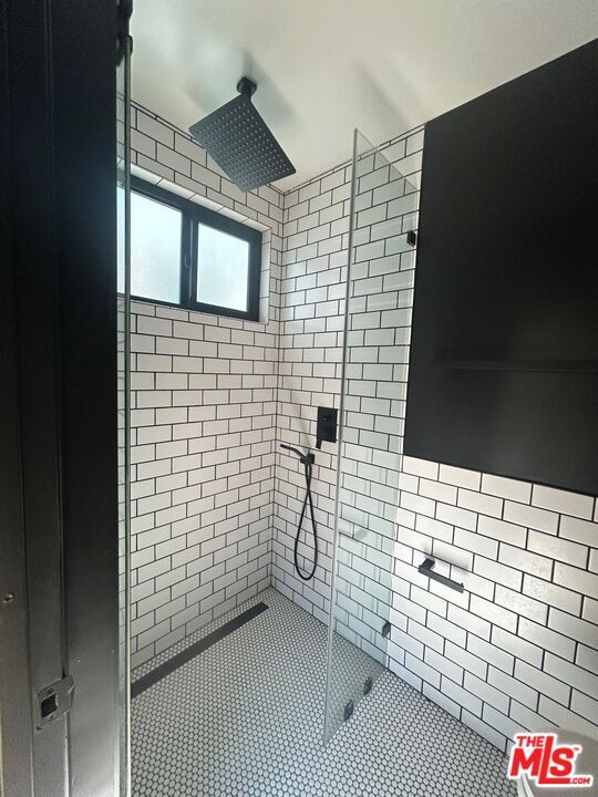 Building Photo - 2000 Pacific Ave