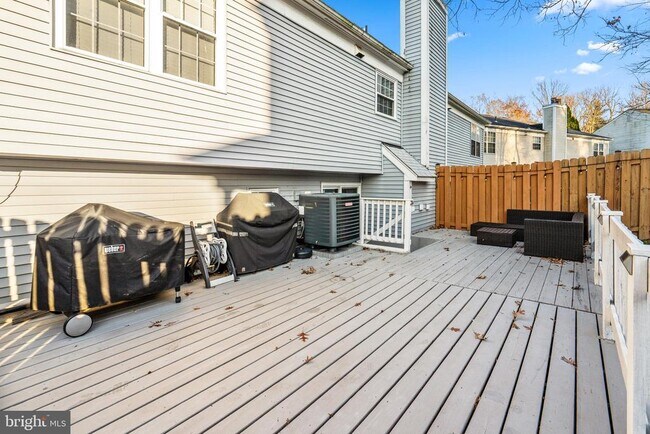 Building Photo - 10529 Reed's Landing Cir