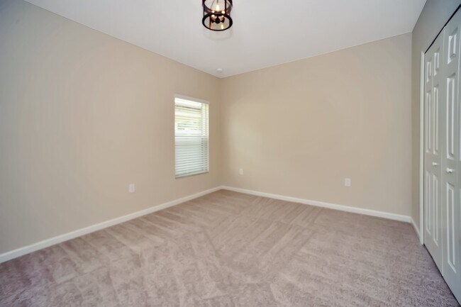 Building Photo - 1183 Musgrass Cir