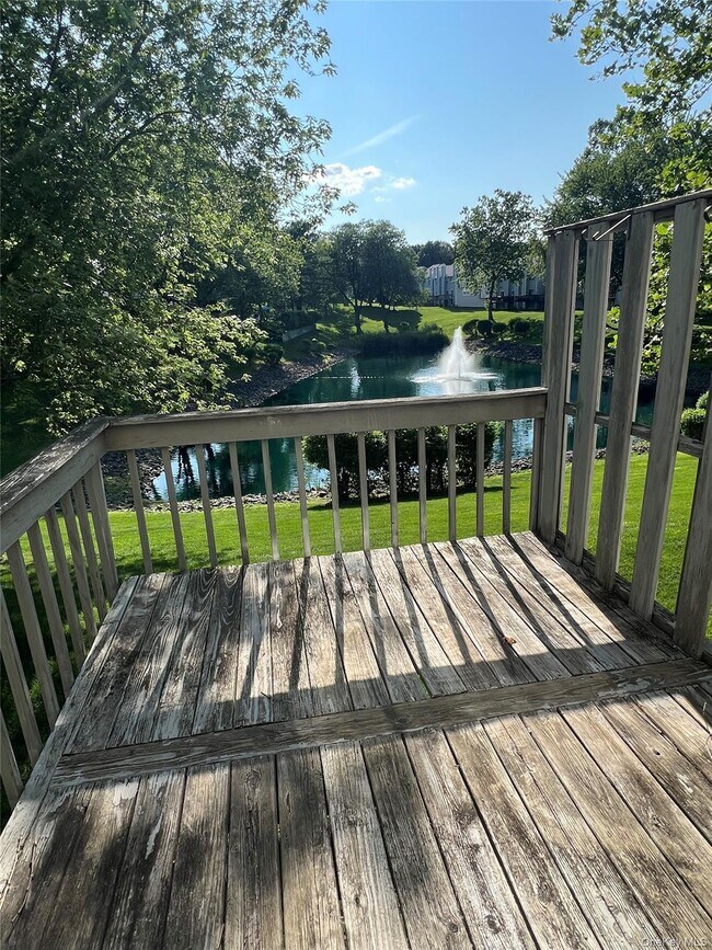 Building Photo - 253 Windward Dr