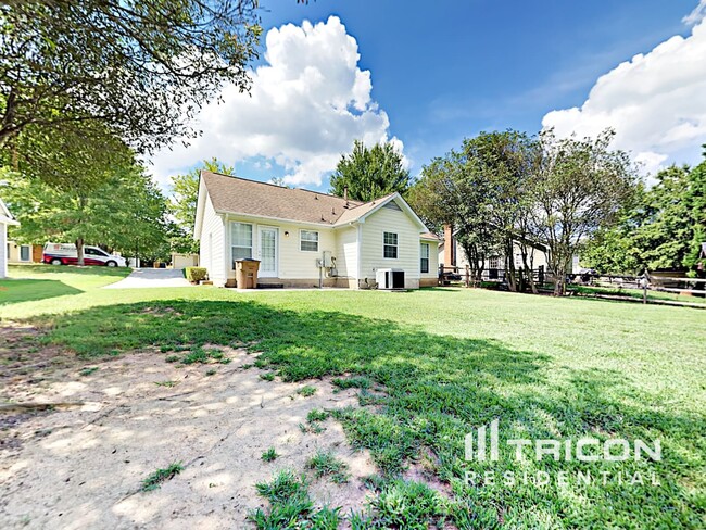 Building Photo - 110 Coventry Dr