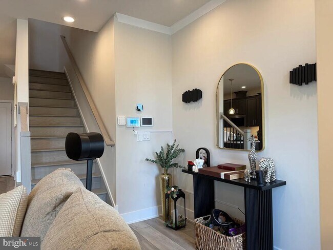 Building Photo - 3100 Schirra Ln