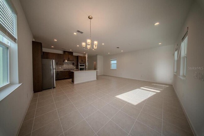 Building Photo - 1414 Ridgeback Ln