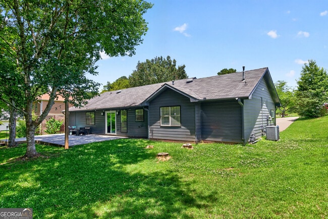 Building Photo - 11525 Matthews Trail