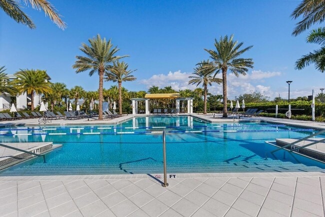 Building Photo - 4616 Longwood Lk Sq